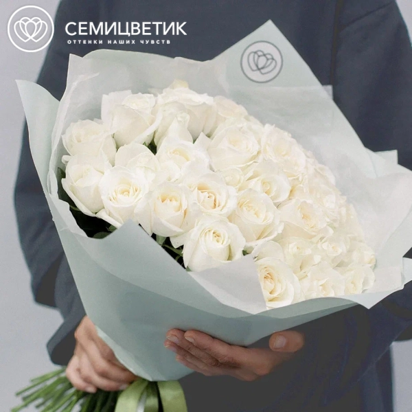 Букет из 35 белых роз 50 см (Россия)