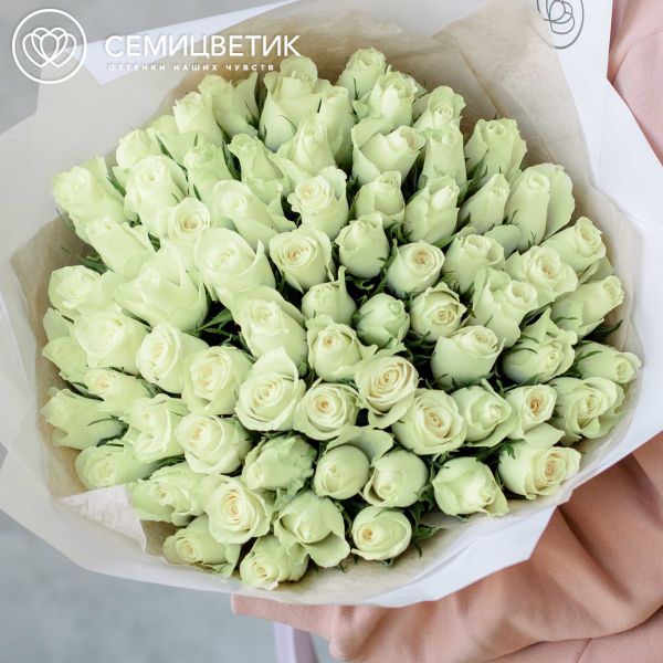 Букет из 65 белых роз 40 см (Кения)