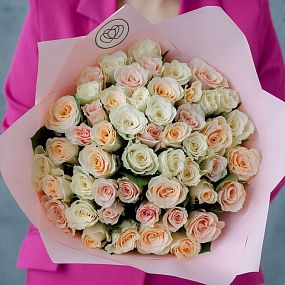 Букет из 51 розы 30 см нежный микс (Кения)