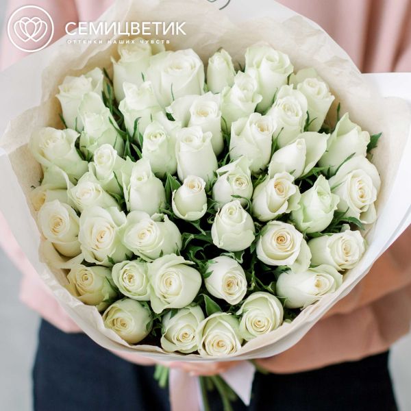 Букет из 41 белой розы 40 см (Кения)