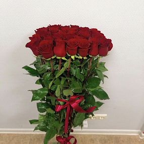 Букет из 25 роз, 120 см