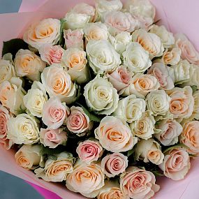Букет из 51 розы 30 см нежный микс (Кения)